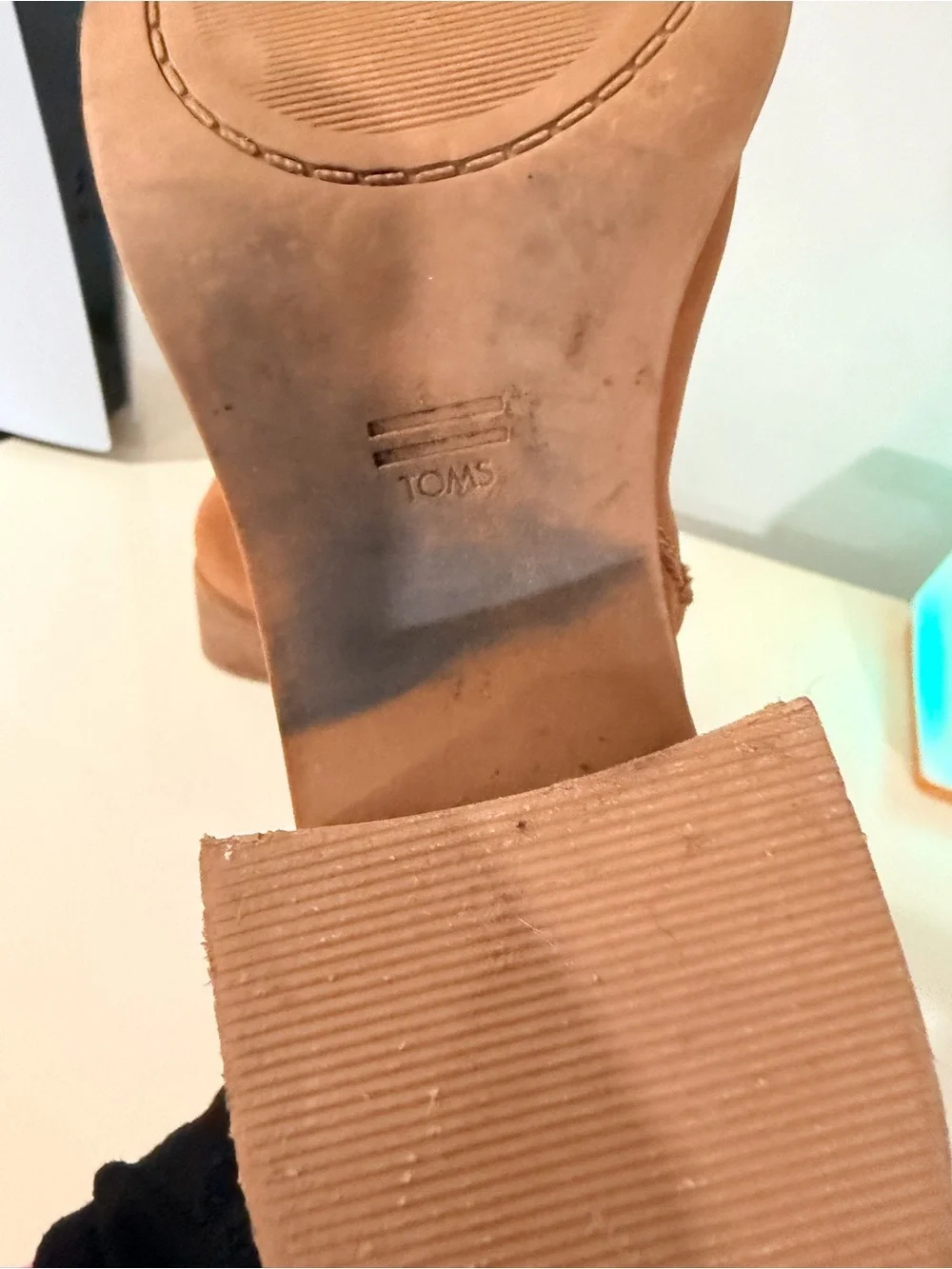 TOMS Tan Leather Block Heel Ankle Boot